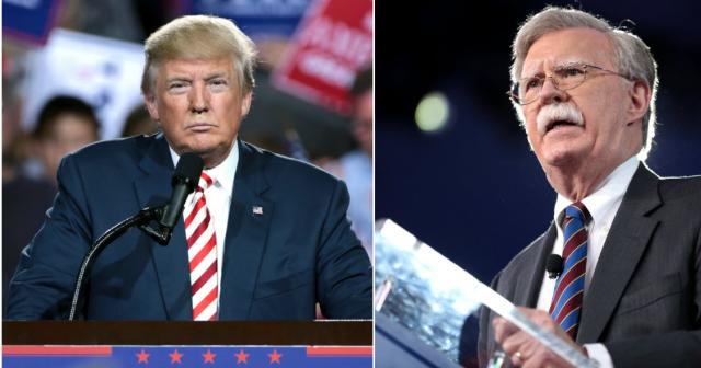 John Bolton dice que autoproclamación de Trump como ganador en las elecciones es una vergüenza