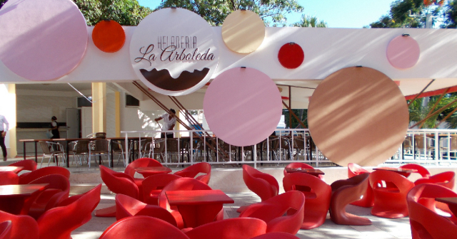 Coppelias de Santiago de Cuba abrirán con un costo de 45 pesos la bola de helado