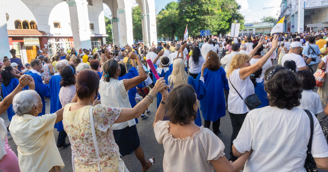 Mensaje de Navidad de los Obispos Católicos de Cuba: "El pueblo que caminaba en tinieblas vio una luz grande"