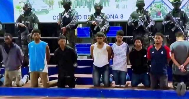 Ecuador declara la guerra a los narcos tras ataque a un canal de televisión