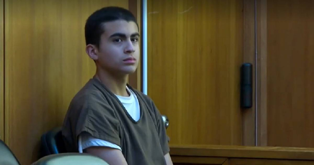Juez pospone juicio al adolescente cubano acusado de asesinar a su madre en Hialeah