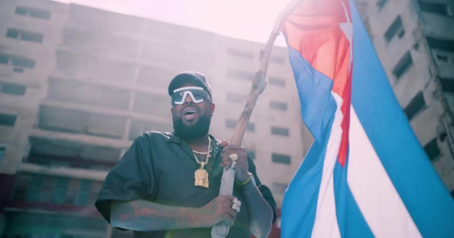 El Micha adelanta videoclip de su tema "Cuba no es de nadie"