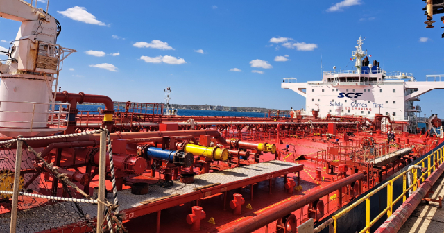 Régimen confirma llegada de buque ruso con más de 90 mil toneladas de petróleo