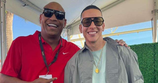 Alexander Delgado comparte con Daddy Yankee en Miami: "Cuba y PR estos son mis brothers"