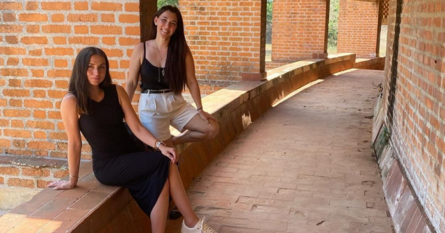 Ana de Armas vuelve a Cuba y visita la Escuela Nacional de Arte