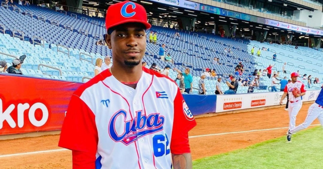 Pelotero cubano llega a República Dominicana tras ser expulsado de la liga italiana