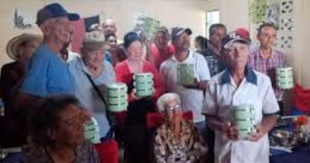 China dona pozuelos y termos a centros asistenciales de Las Tunas