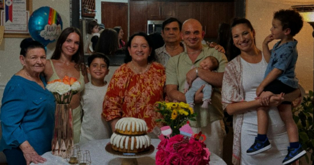 Diana Fuentes celebra cumpleaños de su mamá: "Eres la luz de mi vida"