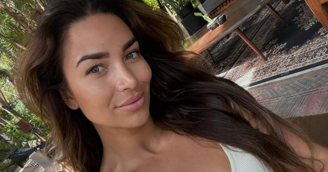 Influencer cubana Linsadra Silva divide a sus seguidores con fotos desde Tulum: "Debe tener mucho dinero"