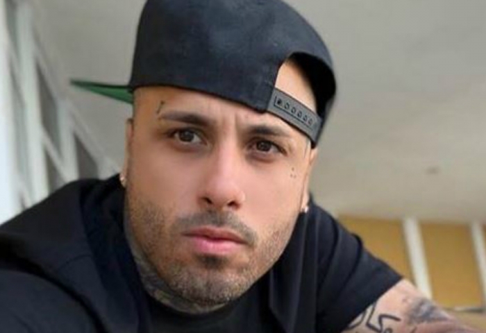 Nicky Jam publica una foto actual con su padre después de lo comparasen con  Pablo Escobar