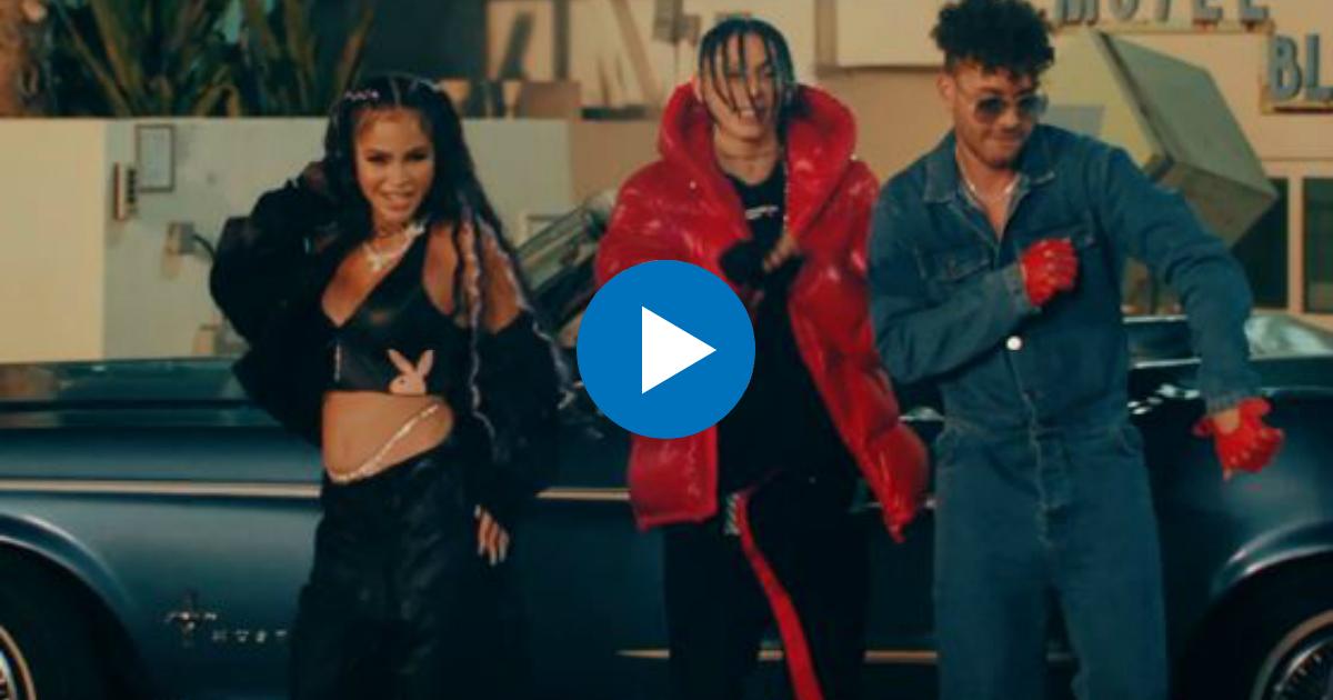 Natti Natasha, Khea y Prince Royce en el videoclip del remix © Youtube / Khea