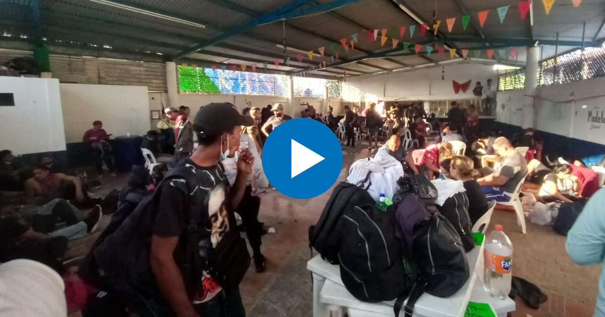 Migrantes cubanos en un almacén de Tapachula © Facebook Vita N Alva