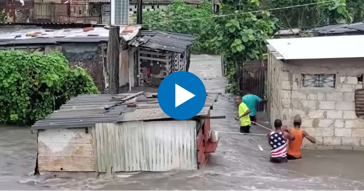 Inundaciones en asentamiento La Escalera © Captura de video de YouTube de NoticiasCubanet Cuba