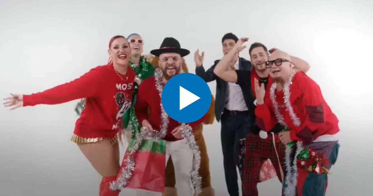 Artistas cubanos en videoclip del remix "Feliz Navidad" © YouTube / Tropical Xmax