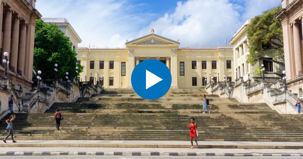 Escalinata de la Universidad de La Habana (Imagen de referencia) © CiberCuba