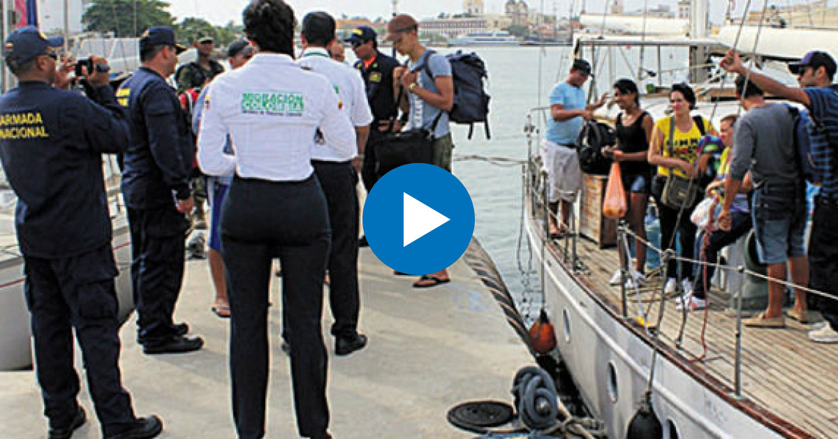 Autoridades migratorias detienen a migrantes cubanos © El Tiempo