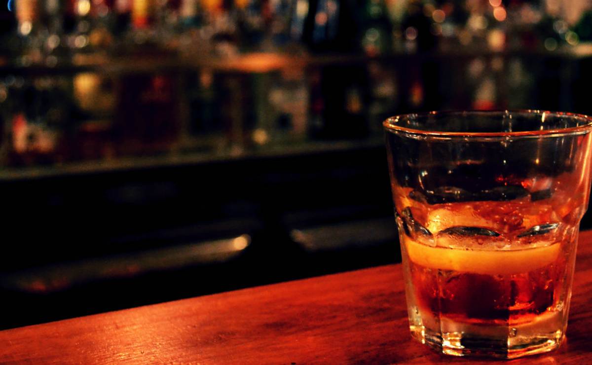 Una investigación prueba que beber alcohol aumenta el riesgo de cáncer