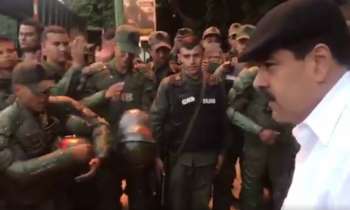 Maduro felicita a la Guardia Nacional Bolivariana por reprimir las protestas