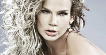 En bikini y en tacones: la candente foto de Niurka Marcos de la que