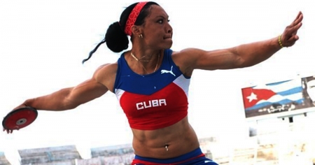 Discóbolas cubanas hicieron el 1-2 en la clasificatoria mundialista