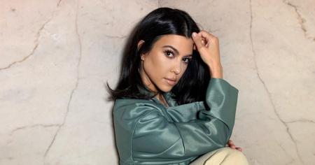 Kourtney Kardashian incendia Instagram con unas ardientes fotos con un diminuto bikini rojo