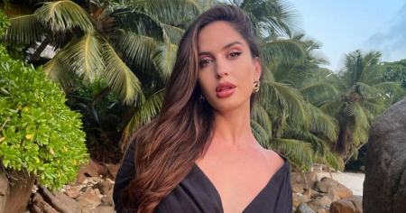 La modelo cubana-croata Natalia Barulich, protagonista del sensual videoclip de "Morena" de Luan Santana