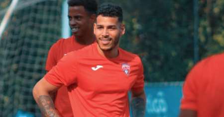 Cubano Onel Hernández jugará en el Middlesbrough de la segunda división del fútbol inglés 