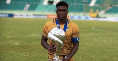 Futbolista cubano detenido por migración al confundirlo con un haitiano en Dominicana