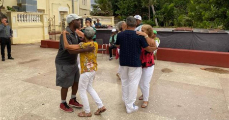 Fundadores del casino inauguran escuela internacional en La Habana