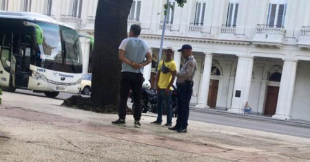 Militarizan el Parque Central de La Habana para impedir iniciativa de disidentes cubanos