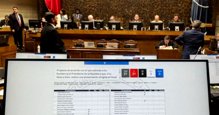 Senado de Chile aprueba proyecto para solicitar captura y detención de Maduro a la Corte Penal Internacional