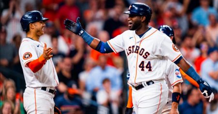 Cubano Yordan Álvarez finalista al Bate de Plata en la MLB