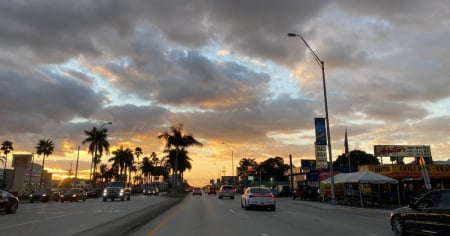 Miami 305: El atardecer que nunca decepciona