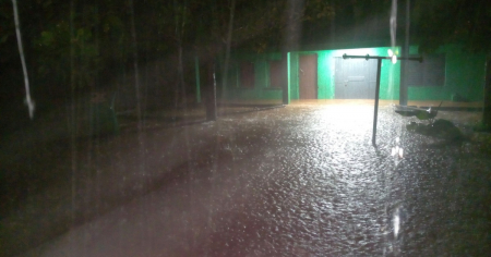 Inundaciones en Moa por lluvias torrenciales obligan a evacuaciones de emergencia