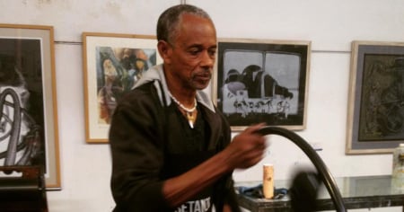 Fallece en España el reconocido artista plástico cubano Omar Kessel