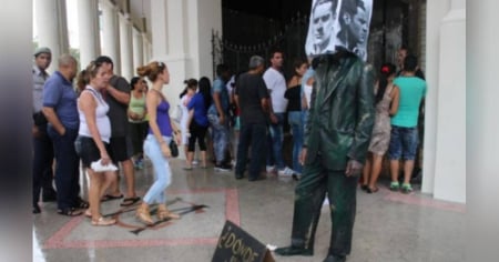 Luis Manuel Otero Alcántara, en exposición de artistas de Cuba y Nicaragua en Universidad Autónoma de México