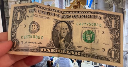 El dólar baja en el mercado informal cubano: ¿Nueva tendencia o ajuste temporal?