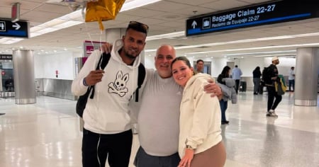 Lanzador Branlis Rodríguez llega a Estados Unidos tras escapar de equipo Cuba en México