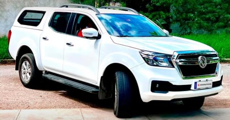 La marca de autos chinos Dongfeng publica su catálogo de venta en Cuba