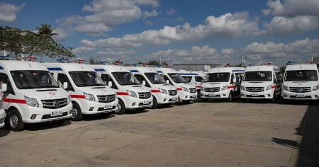 Gobierno alista 15 nuevas ambulancias para hospitales de La Habana