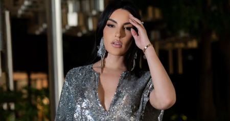 Mily Alemán arranca piropos en Instagram con el outfit plateado más elegante y sensual