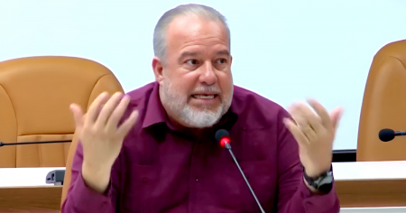 Marrero Cruz ordena a prensa oficialista cerrar filas en torno a su Programa de Gobierno