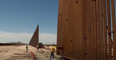 Administración Trump avanza en construcción del muro fronterizo con México: DHS emite exención para acelerar tramo en California
