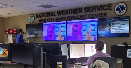 Servicio Meteorológico de EE.UU. suspende las traducciones de las alertas climáticas a otros idiomas