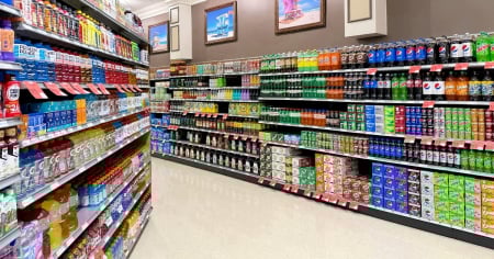 EE.UU. eliminará colorantes artificiales de los alimentos antes de que acabe 2026