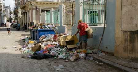 Régimen cubano culpa a las familias y al "bloqueo" del aumento de mendigos