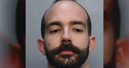 Arrestan a profesor de secundaria de Doral por tener relaciones sexuales con alumna de 17 años