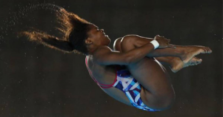 Cubana Anisley García luce bien en la Copa Mundial de Clavados de Beijing