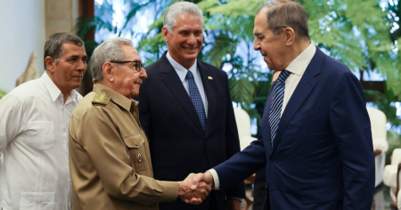 Lavrov asegura que Rusia y Cuba “están en el lado correcto de la historia”