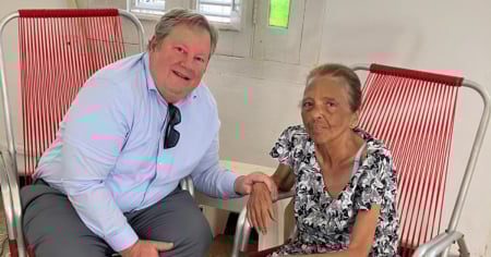 Mike Hammer se preocupa por el estado de salud de Marta Beatriz Roque en Cuba 